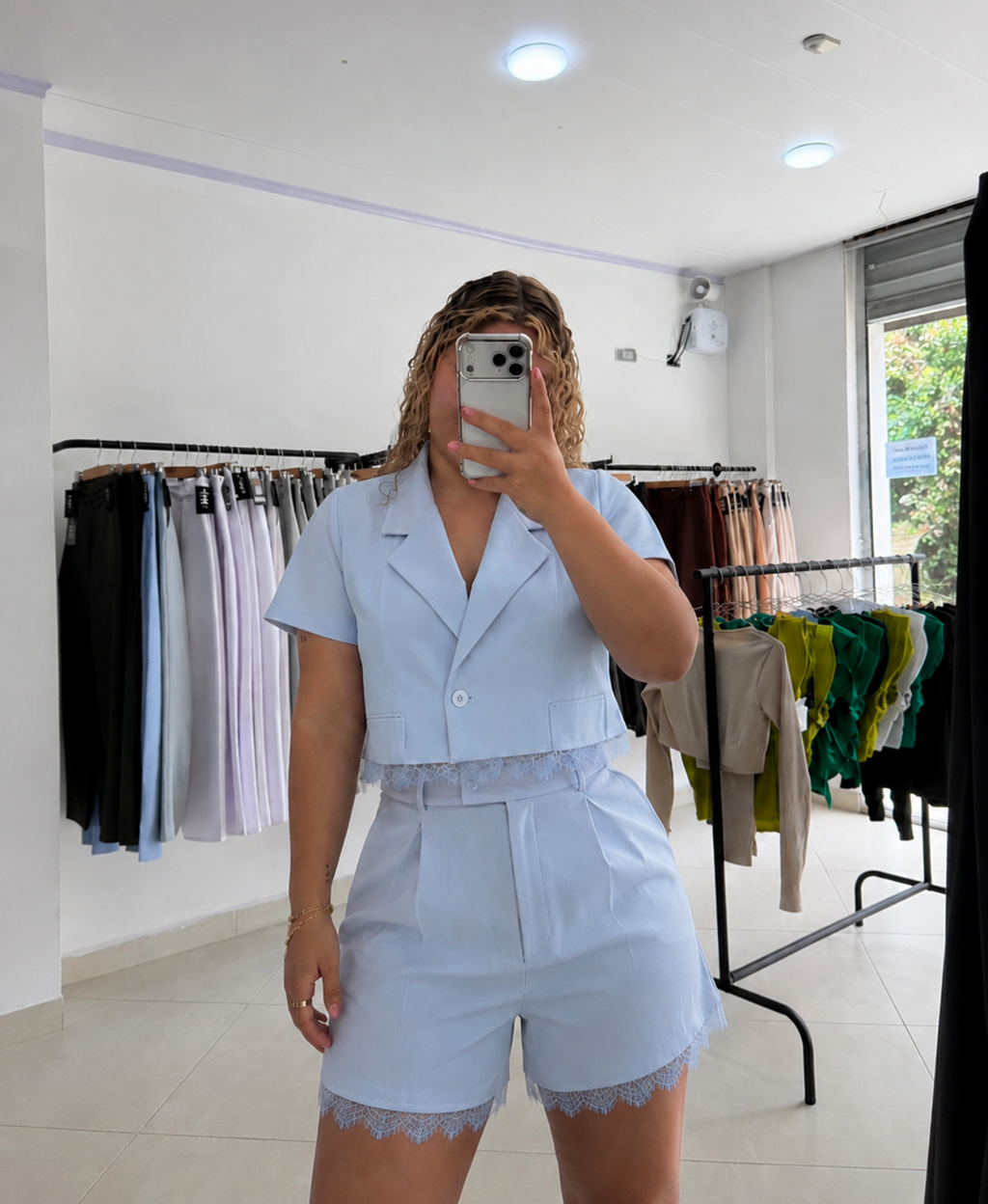 Camisa corta más short
