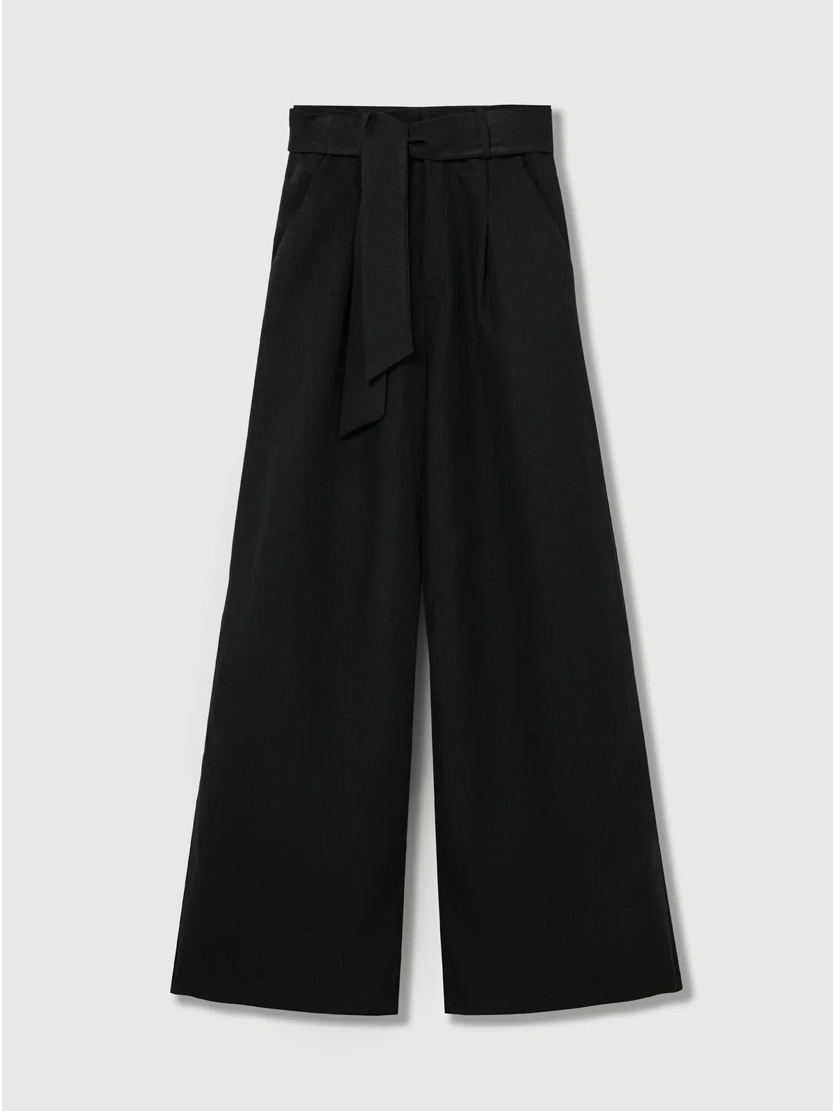 Pantalon pretina corbata