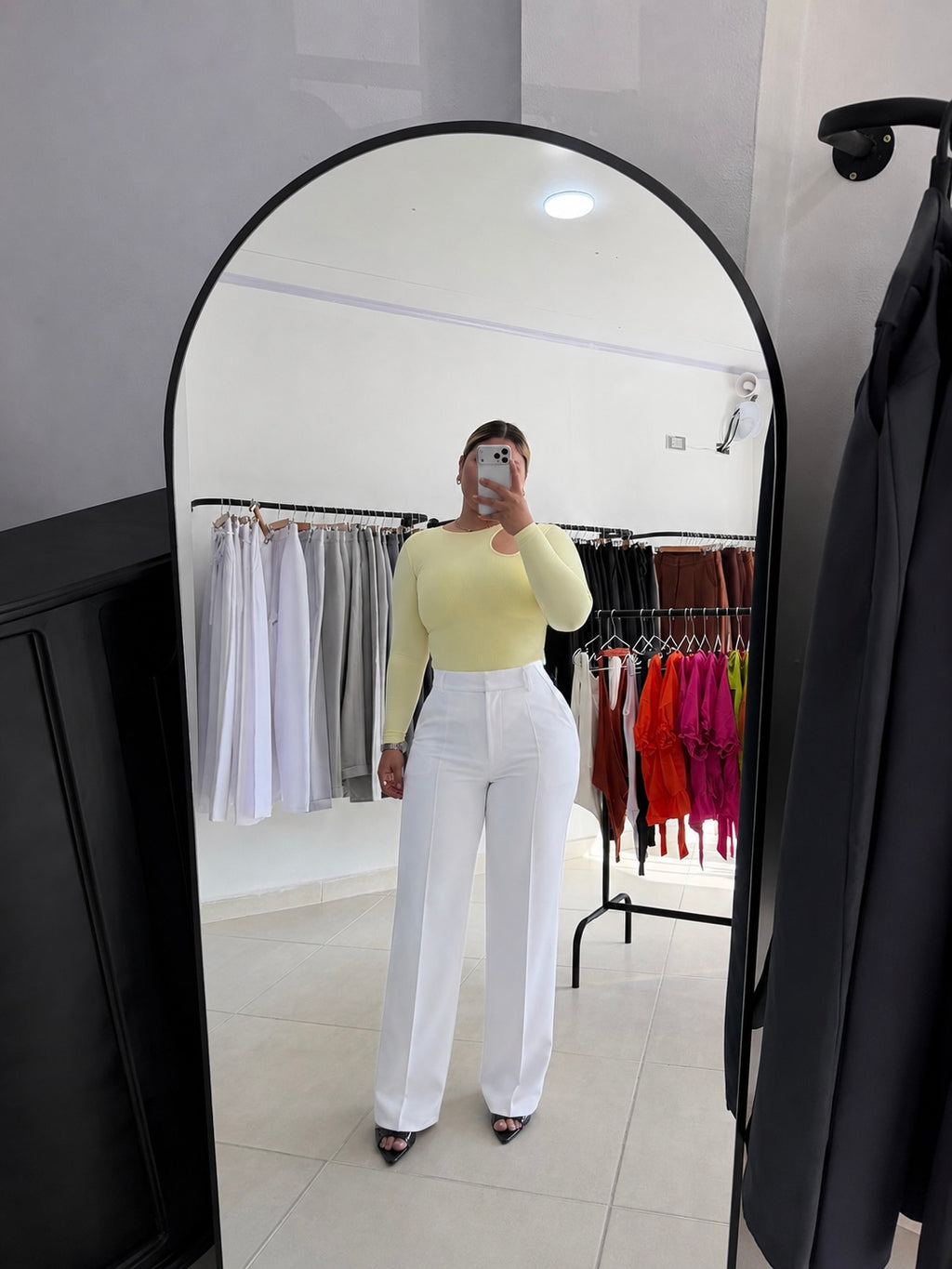 Pantalón línea frontal