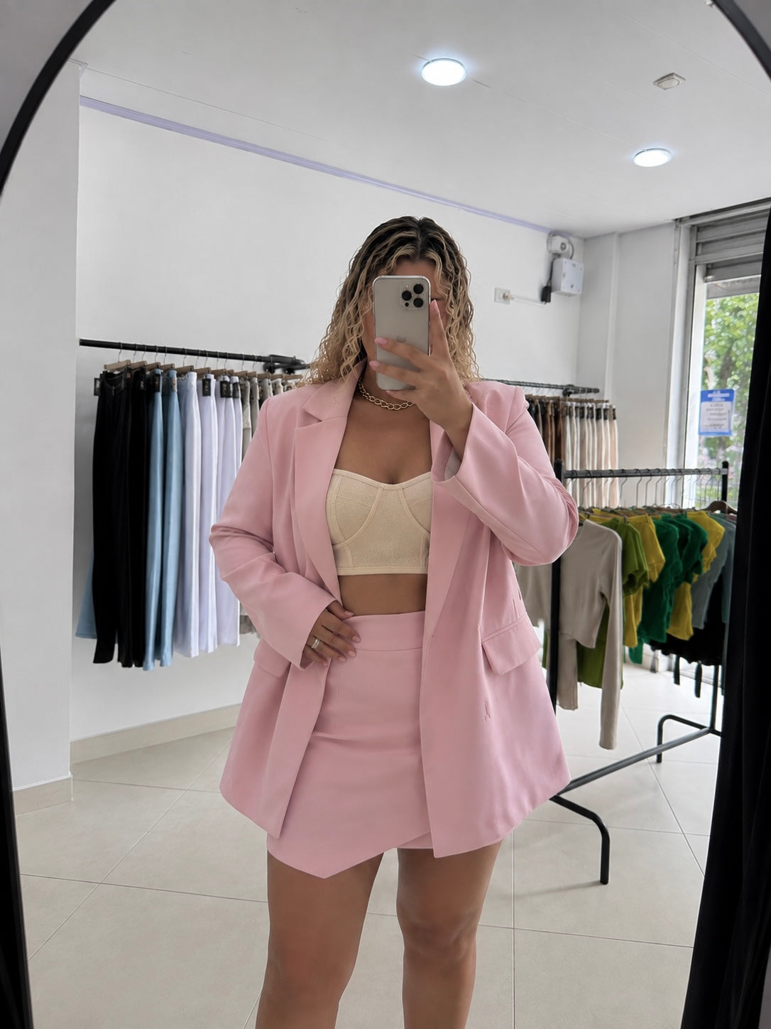 Falda y blazer