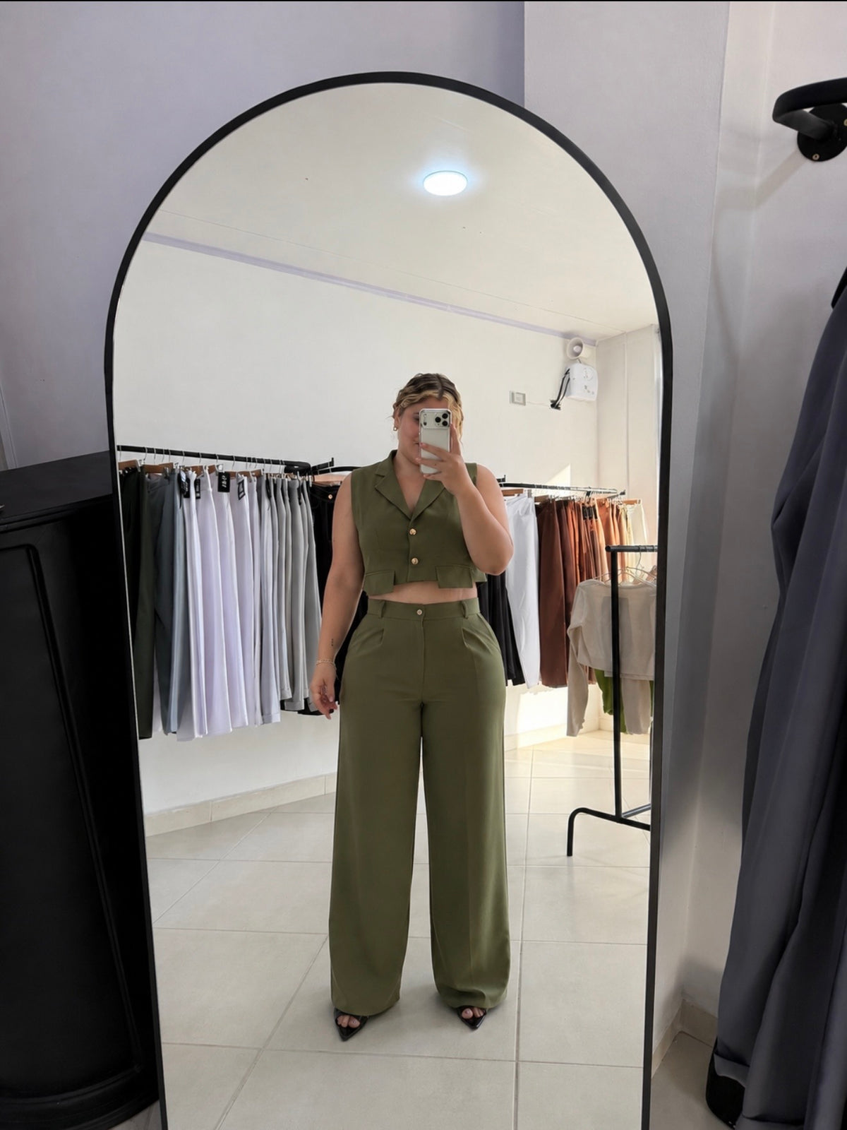 Chaleco más pantalón